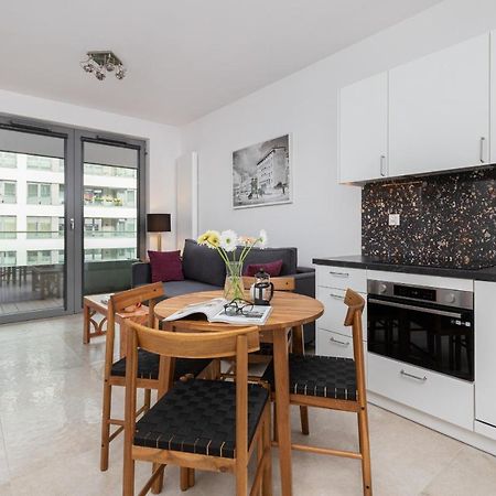 Plac Unii Apartment Gdynia City Centre By Noclegi Renters Εξωτερικό φωτογραφία