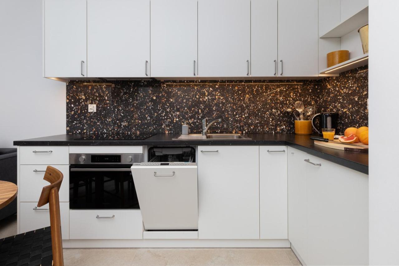 Plac Unii Apartment Gdynia City Centre By Noclegi Renters Εξωτερικό φωτογραφία